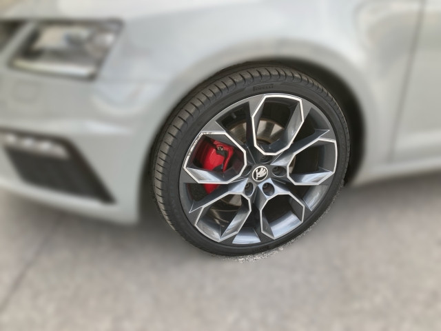 Bild 4: Skoda Octavia Combi RS 2,0 TDI 4x4 DSG