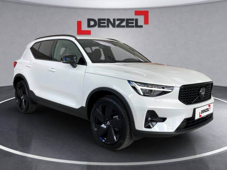 Bild 5: VOLVO PKW XC40 B3 Plus Black Edition Mild Hybrid