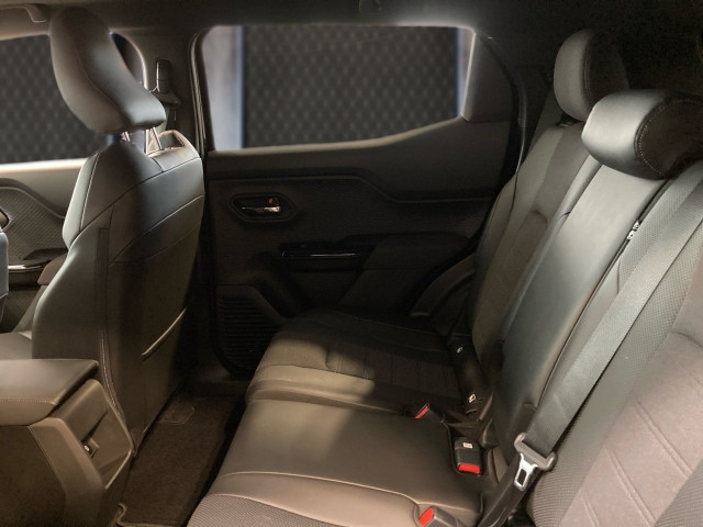 Bild 8: Toyota Urban Cruiser BEV 4x2 Lounge 128 kW
