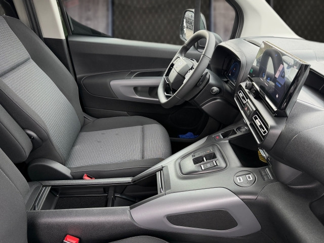 Bild 5: Toyota Proace City Verso 1,5l 130PS Family L1