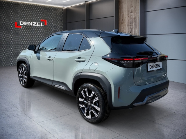 Bild 2: Toyota Yaris Cross - 1,5 l 4x4 HY  Style