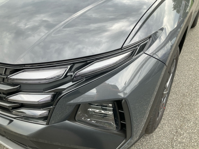 Bild 12: Hyundai Tucson NX4 Jubile 1,6 T-GDi HEV 2WD AT