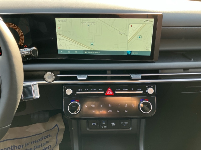 Bild 7: Hyundai Tucson NX4 Jubile 1,6 T-GDi HEV 4WD AT