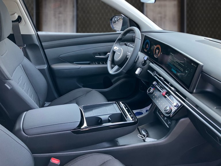 Bild 5: Hyundai Tucson NX4 Jubile 1,6 T-GDi HEV 4WD AT