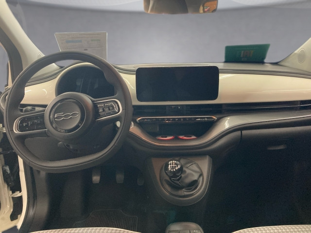 Bild 8: Fiat 500 Hybrid Hatchback