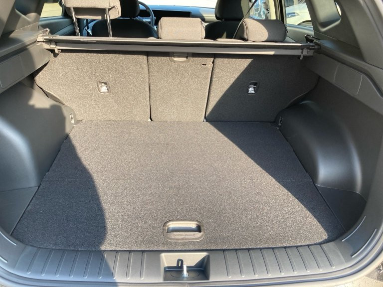 Bild 9: Hyundai Tucson NX4 Jubile 1,6 T-GDi HEV 4WD AT