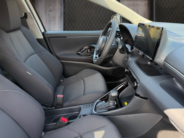Bild 5: Toyota Yaris - 1,5 l Hybrid  Teamplayer