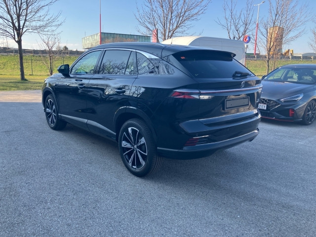 Bild 6: MG HS HEV Luxury Lenkradhzg. 25.5