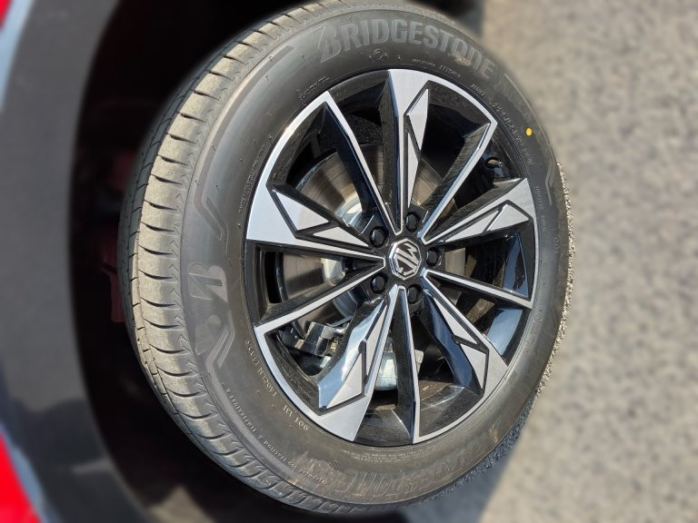 Bild 4: MG HS PHEV+ Luxury 25.5