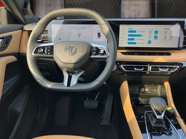 Bild 6: MG HS PHEV+ Luxury 25.5
