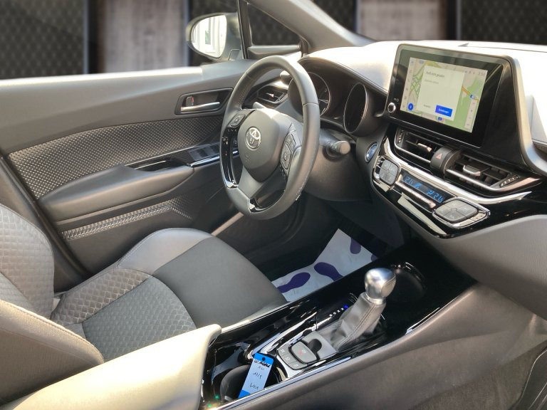 Bild 5: Toyota C-HR 1,8 Hybrid C-LU