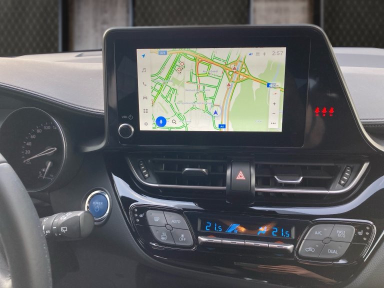 Bild 7: Toyota C-HR 1,8 Hybrid C-LU