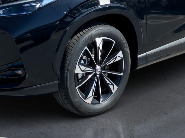 Bild 6: MG HS HEV Luxury Lenkradhzg. 25.5