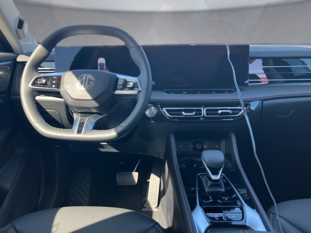 Bild 7: MG HS HEV Luxury Lenkradhzg. 25.5