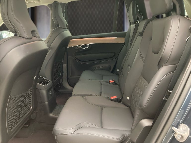 Bild 8: VOLVO PKW XC90 Plus, T8 AWD Plug-in Hybrid, Elektrisch/Benzin, Bright,