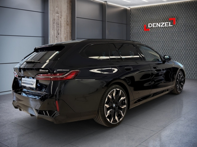 Bild 3: BMW 550e xDrive Touring
