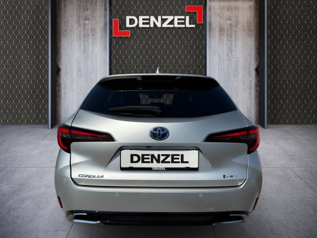 Bild 10: Toyota Corolla 1,8 l Hybrid TS,  Teamplayer