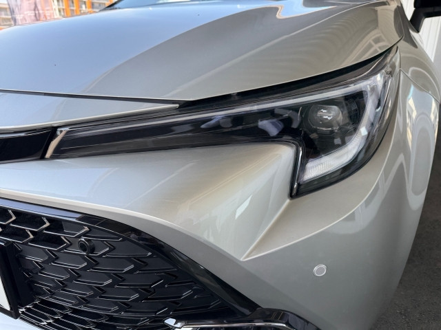 Bild 11: Toyota Corolla 1,8 l Hybrid TS,  Teamplayer