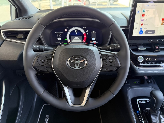 Bild 14: Toyota Corolla 1,8 l Hybrid TS,  Teamplayer