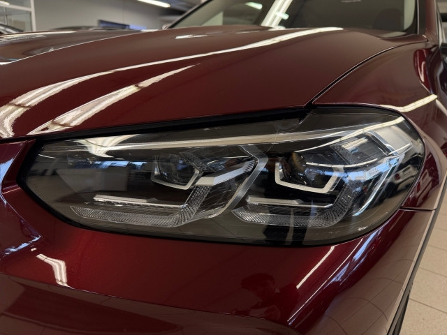 Bild 11: BMW X3 xDrive20i 48 V Au