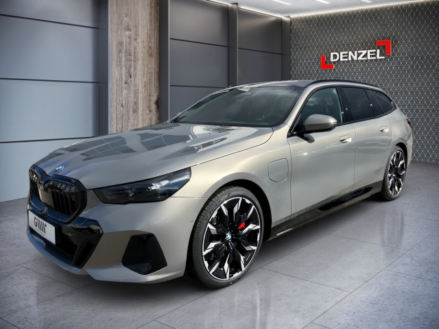 Bild 0: BMW 550e xDrive Touring