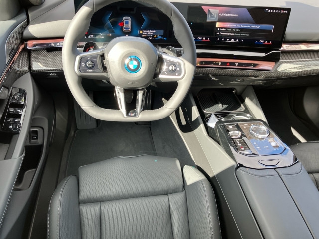 Bild 6: BMW 550e xDrive Touring
