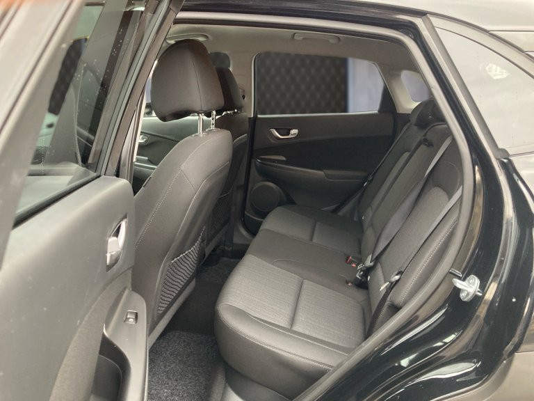 Bild 8: Hyundai Kona 1,0 T-GDi 2WD MT GLS