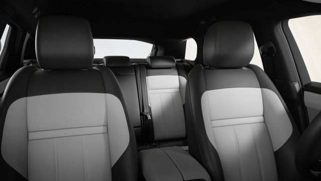 Bild 5: Land Rover Range Rover Evoque Dynamic SE P270e