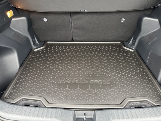 Bild 12: Toyota Yaris Cross - 1,5 l 4x2 HY  Active Drive