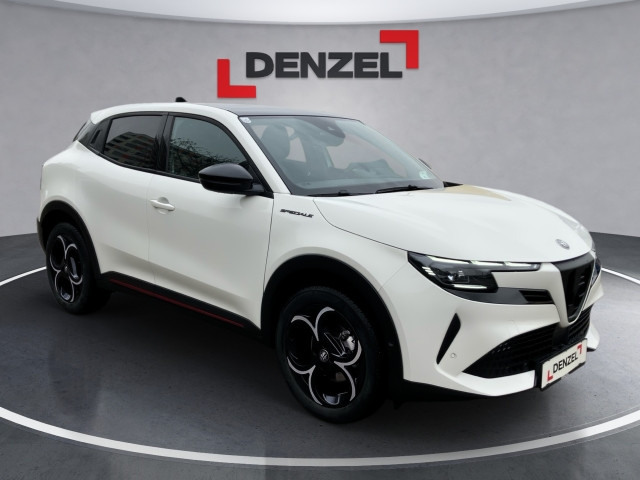 Bild 5: Alfa Junior Ibrida Speciale 1.2 136PS MHEV FWD