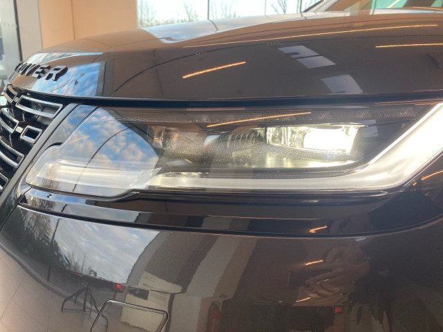Bild 3: Land Rover Range Rover Velar P400e S