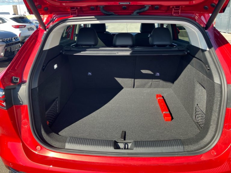 Bild 5: MG HS HEV Luxury 25.5 Österreich Paket