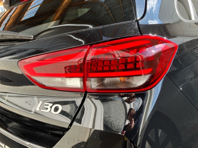 Bild 13: Hyundai i30 - PD GO Plus 1.0 T-GDI