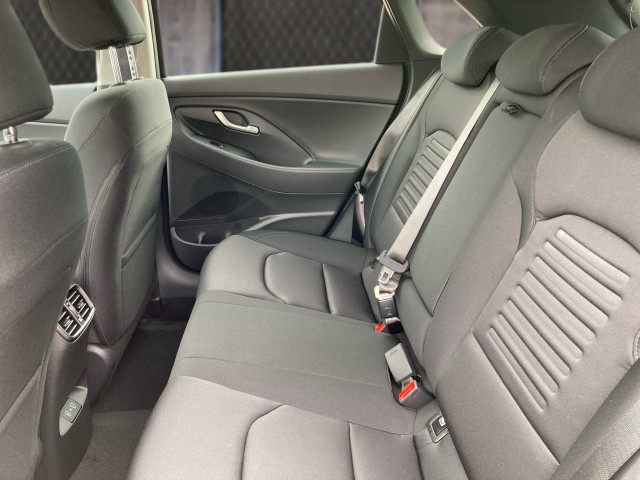 Bild 8: Hyundai i30 - PD GO 1.6 T-GDI DCT