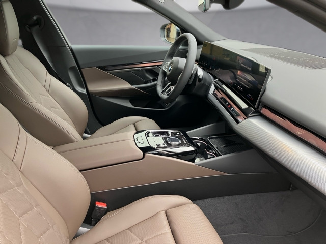 Bild 10: BMW 520d xDrive Limousine G60 B47