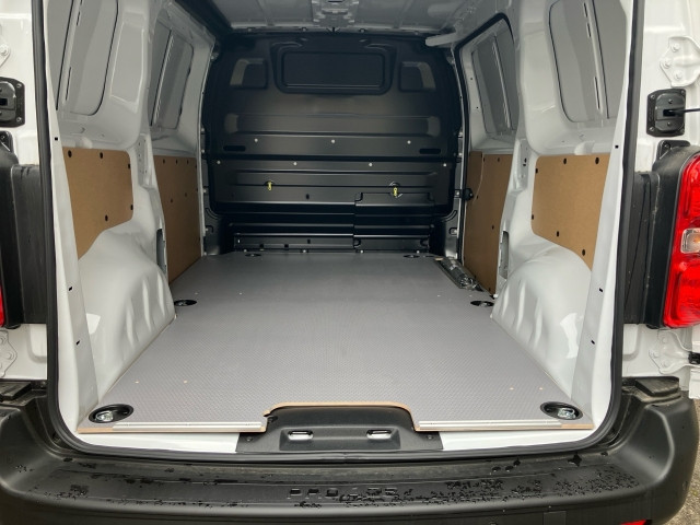 Bild 9: Toyota Proace 1.5L D120 PS Meister - L1 -6 MT