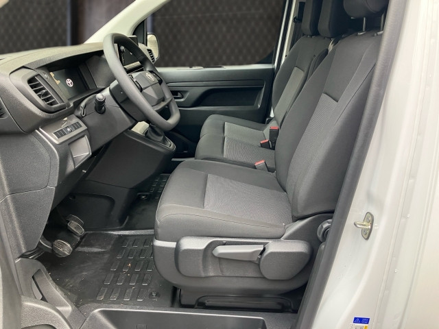 Bild 5: Toyota Proace 1.5L D120 PS Meister - L1 -6 MT
