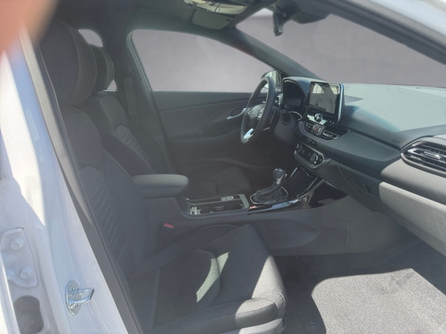 Bild 10: Hyundai i30 - PD GO Plus 1.6 T-GDI DCT
