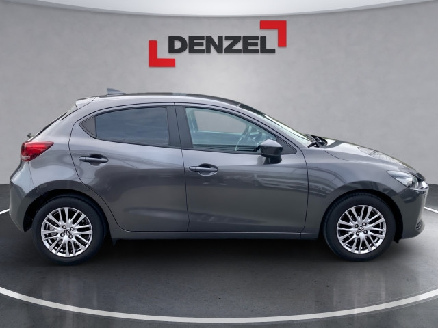 Bild 10: Mazda 2 G75 Takumi