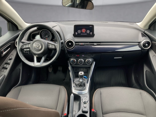 Bild 14: Mazda 2 G75 Takumi