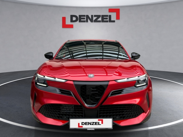Bild 12: Alfa Junior Ibrida Speciale 1.2 136PS MHEV FWD
