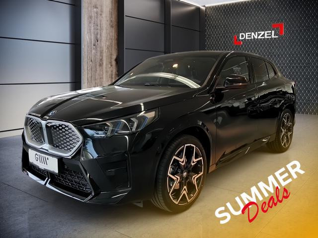 Bild 0: BMW iX2 eDrive 20 U10
