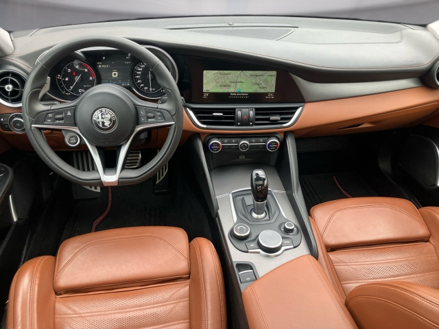 Bild 8: Alfa Giulia Veloce 2,2 210 ATX AWD