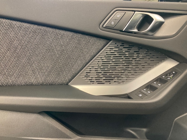 Bild 14: BMW 116 5-Tüerer F70