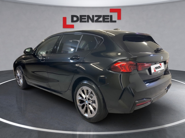 Bild 2: BMW 116 5-Tüerer F70