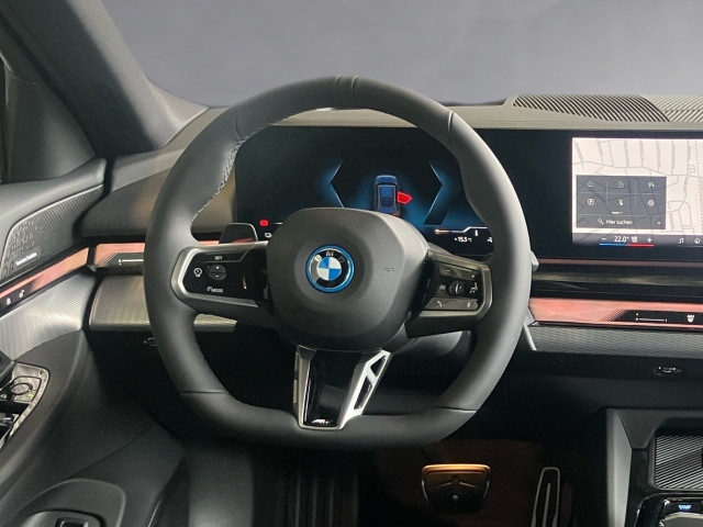 Bild 9: BMW i5 eDrive40 Touring