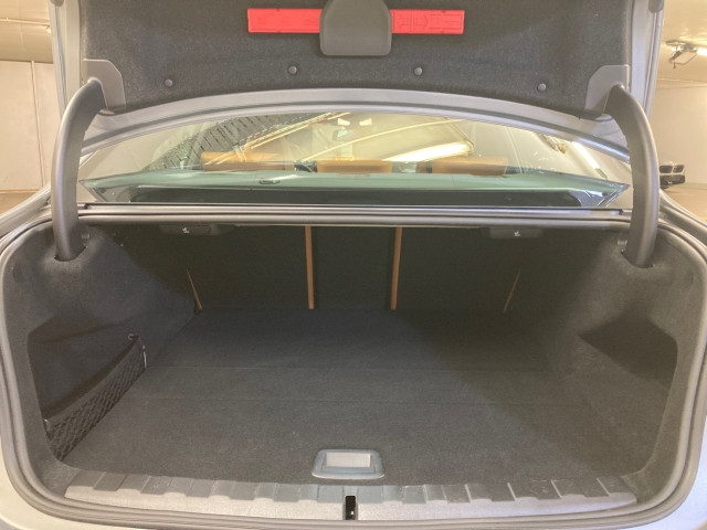 Bild 13: BMW 330e xDrive Limousine MX G20