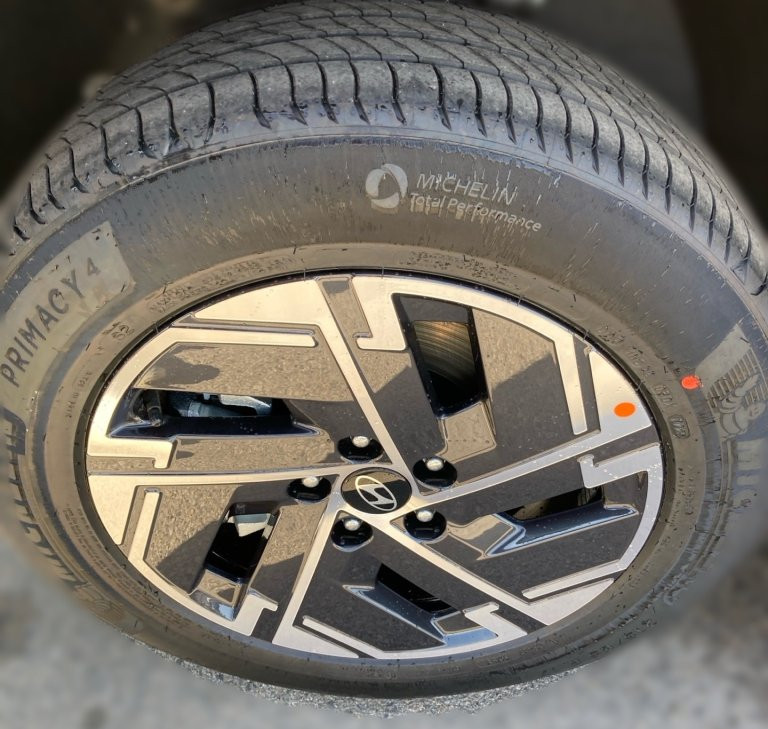 Bild 4: Hyundai Tucson NX4 Jubile 1,6 T-GDi PHEV 4WD AT t6pj2