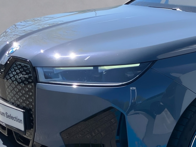 Bild 2: BMW PKW i-Serie iX xDrive40 I20 XE2