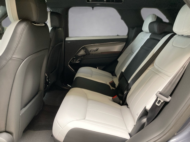 Bild 8: Land Rover Range Rover Sport D300 Dynamic HSE